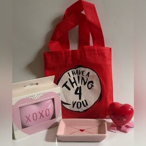 NEW! Valentine’s Day Bundle Of Love Set (NWT)
